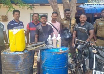 புதுக்குடியிருப்பில் சட்டவிரோத கசிப்பு உற்பத்தி நிலையம் முற்றுகை. இளைஞன் கைது.